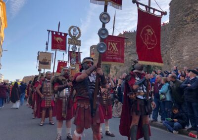 DESFILE DE LEGIONES EN LA MURALLA DE LUGO