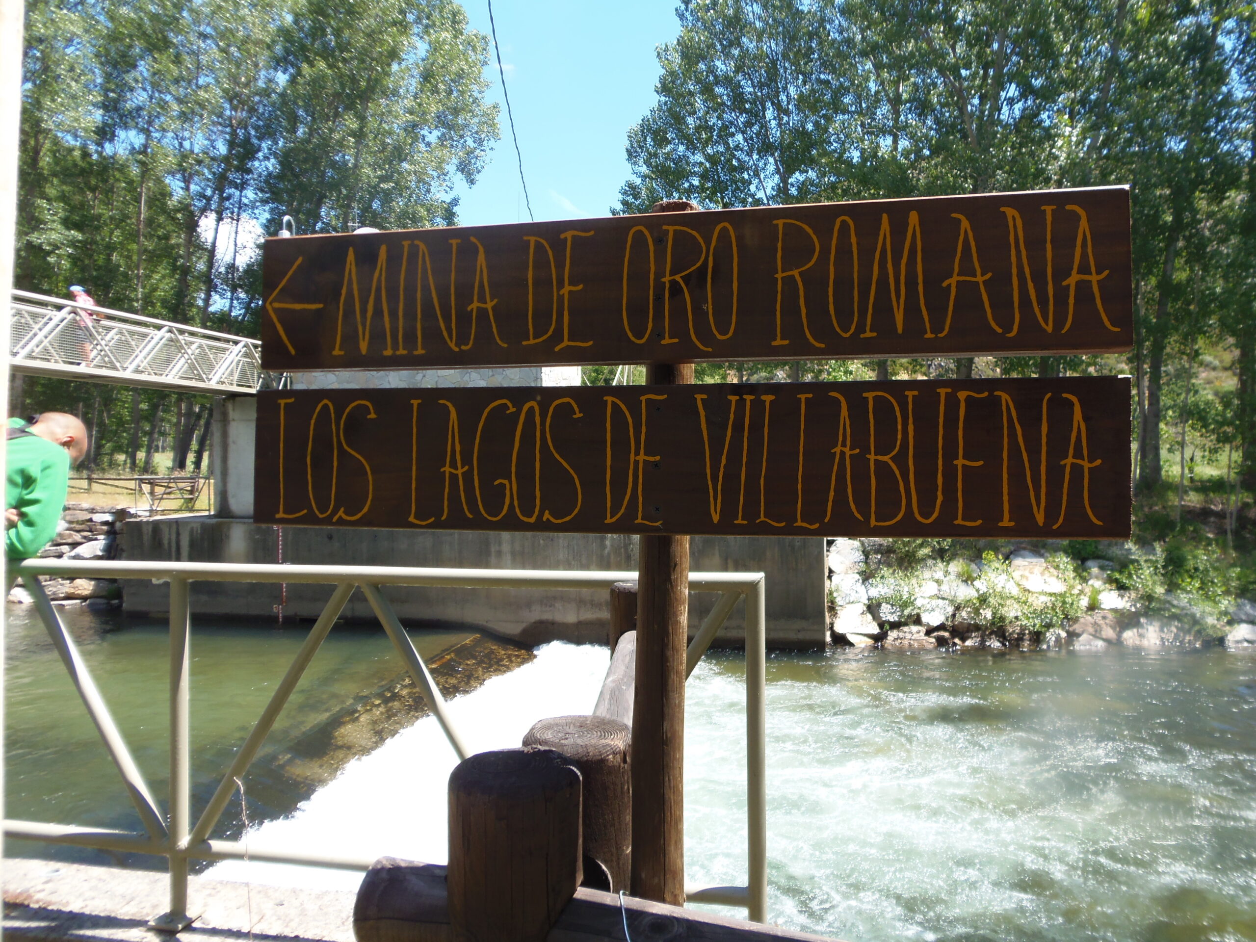 carteles mina de oro romana lagos villabuena